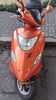 SUZUKI BURGMAN i SUZUKI BURGMAN i